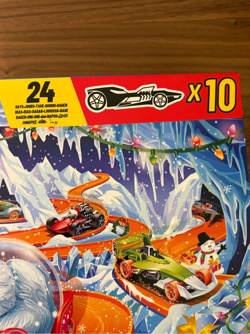 Hot Wheels 2026 Advent Calendar 24 Days 10 Cars & 23 Accessories